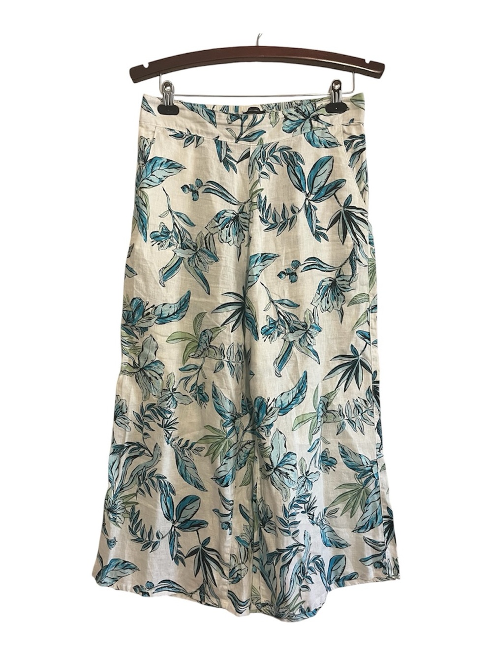 Tahari White with Green and Blue Floral Pattern 100%Linen Cropped Wide Leg Pants